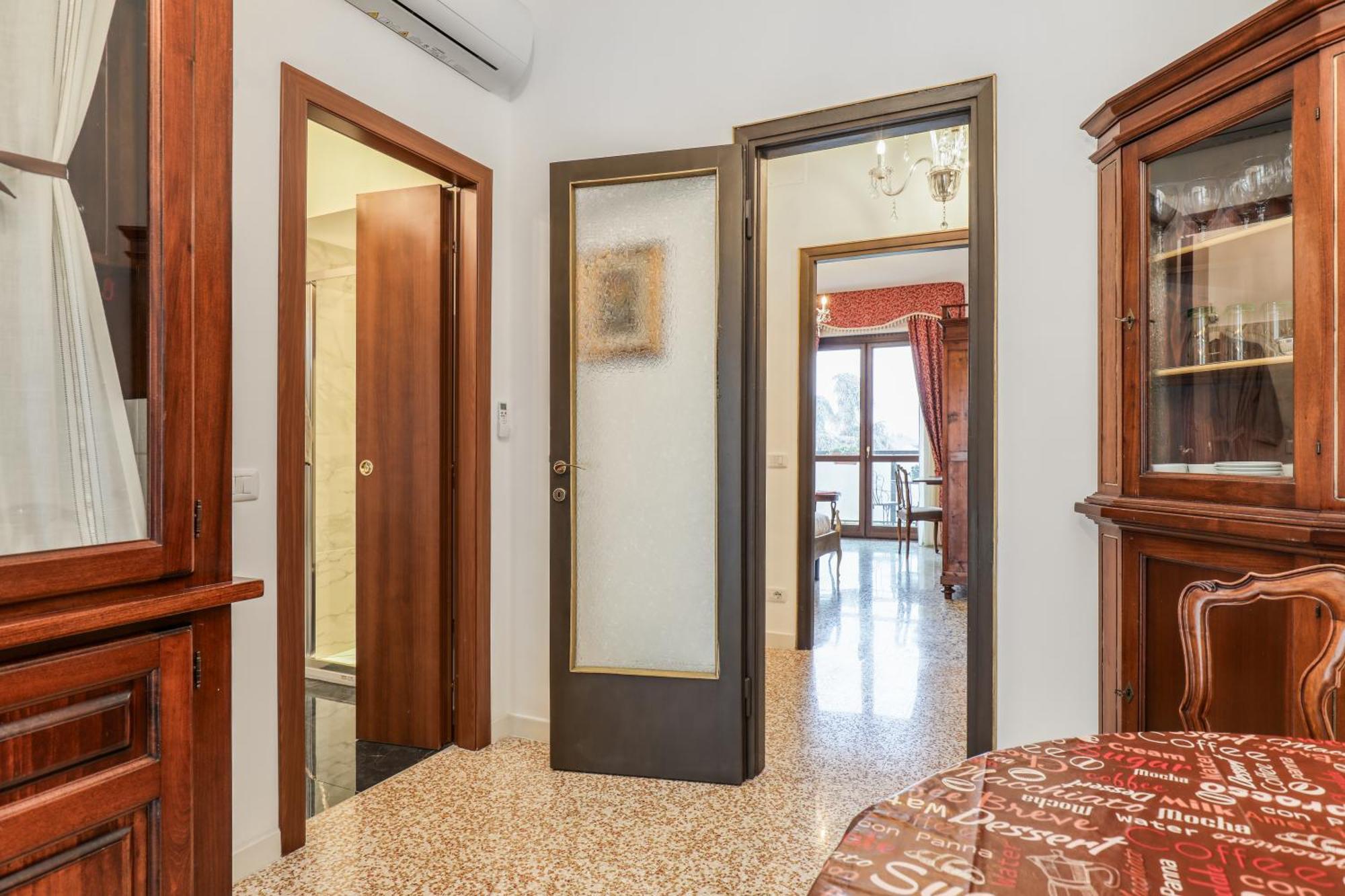 Suite Angolo Alla Stazione - Appartamento Con Terrazzo Panoramico Павія Екстер'єр фото