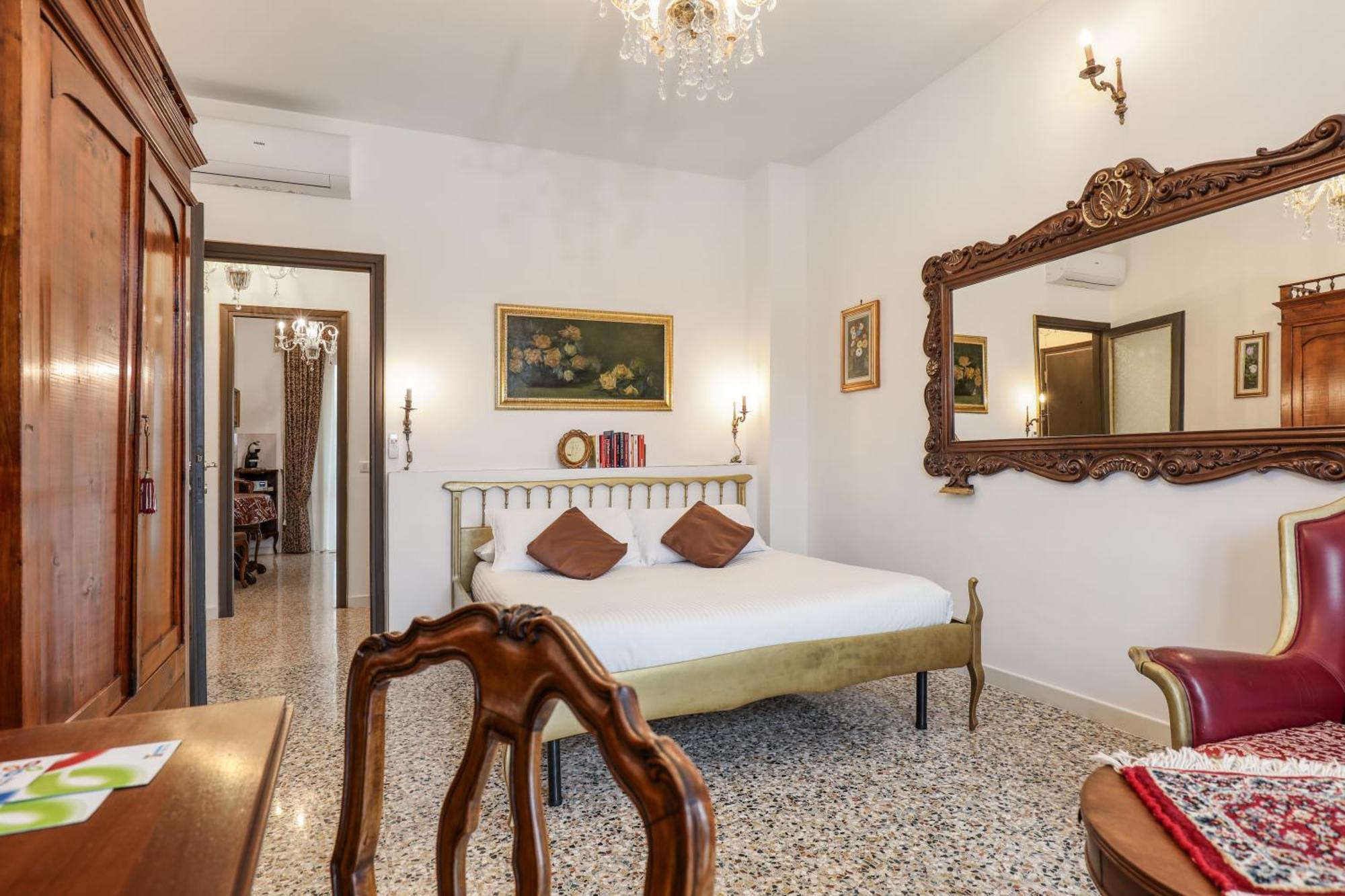 Suite Angolo Alla Stazione - Appartamento Con Terrazzo Panoramico Павія Екстер'єр фото